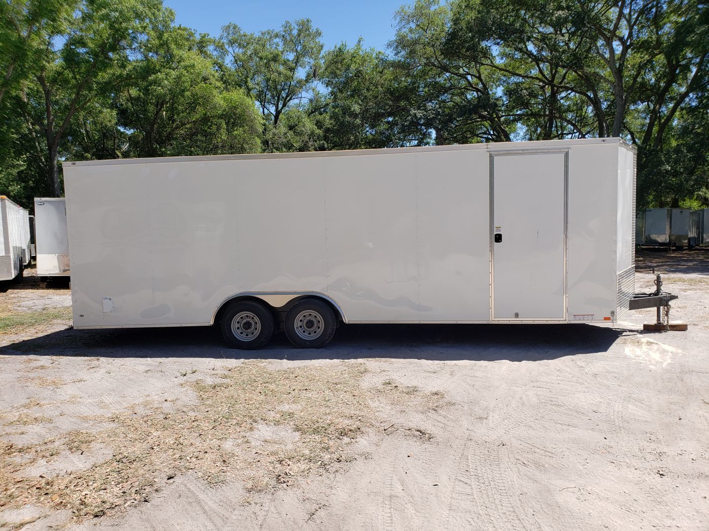 Diamond Cargo 8.5x24 TA Trailer - White, Ramp, Side Door, 5K Axles, D-Rings, Extra Height