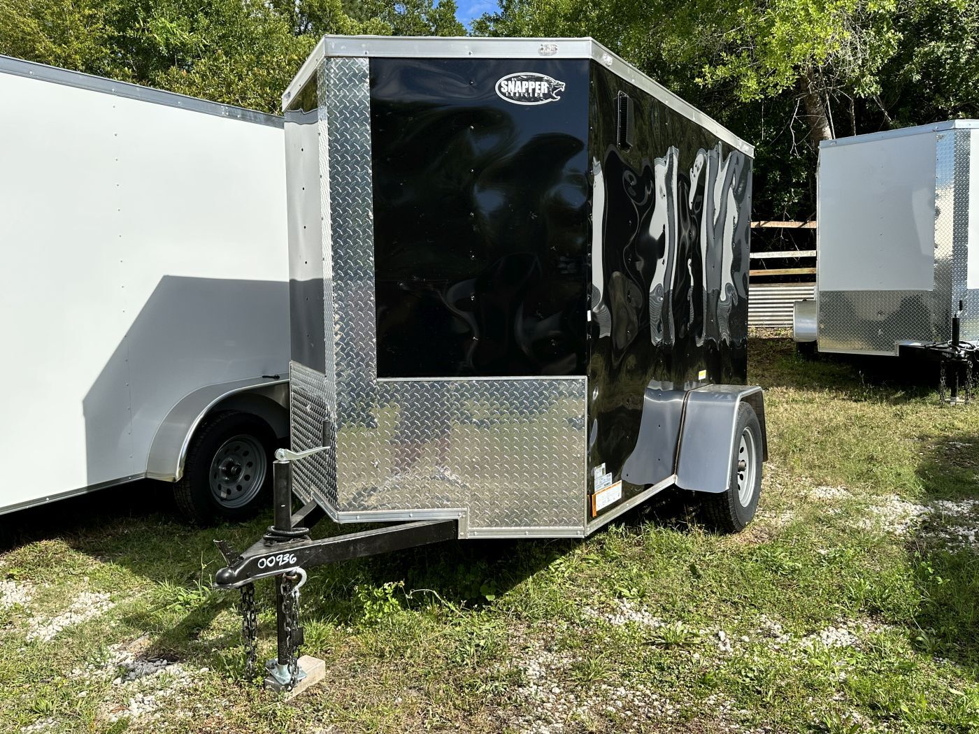 Douglas Trailers 5x8 SA Trailer - Black, Ramp